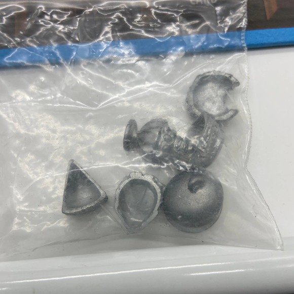 Chocolate Opoly Monopoly Board Game Original Box - Preowned Complete - Picture 3 of 8